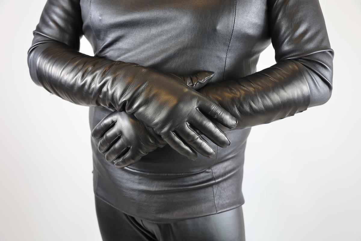 50 cm unterarmlange Herren Lederhandschuhe mit Kaschmir Wollfutter